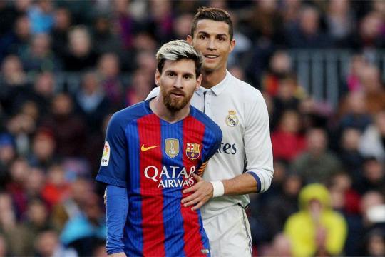 于队友佩德 于队友佩德