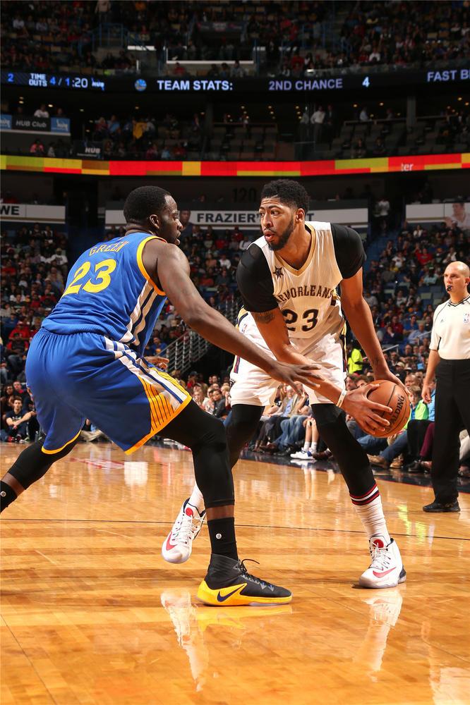 候依赖于球 候依赖于球